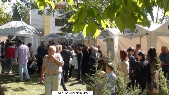 Salonul Apicol la Targul Ecoagris, 23-25 septembrie 2011 - Cu deosebit respect, Bioma - PARERI SI PROPUNERI